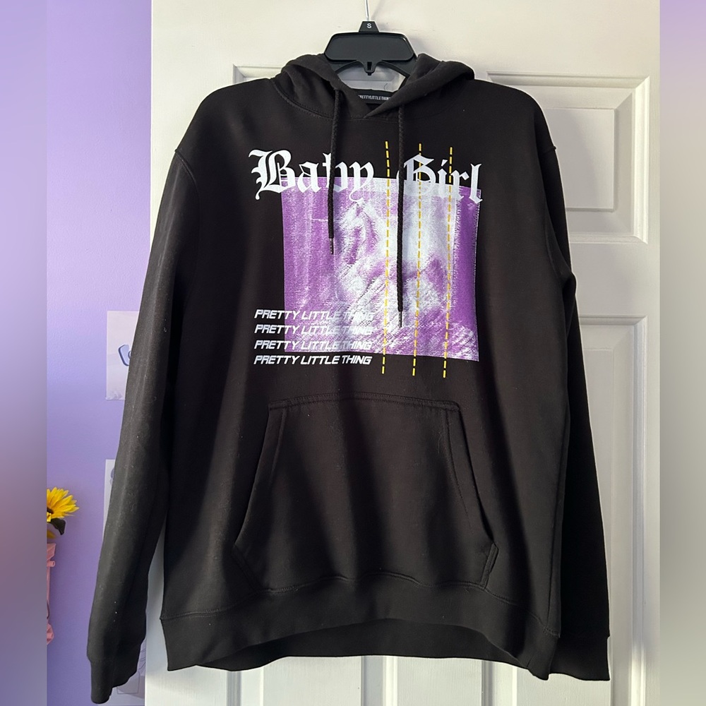 Pretty Little Thing graphic hoodie